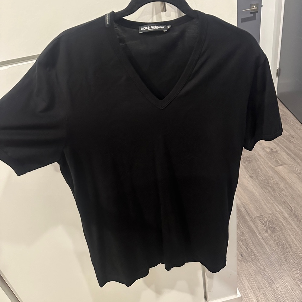 Dolce & Gabbana Black V-neck shirt